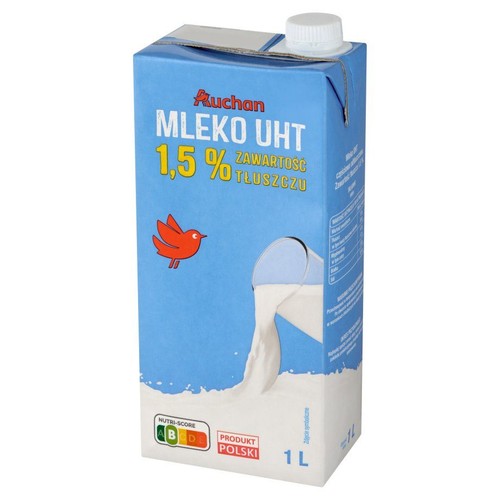 Karton mleka UHT Auchan 1,5% tłuszczu, 1 litr. Opakowanie niebieskie z grafiką ptaka i wylewającego się mleka. Produkt Polski.