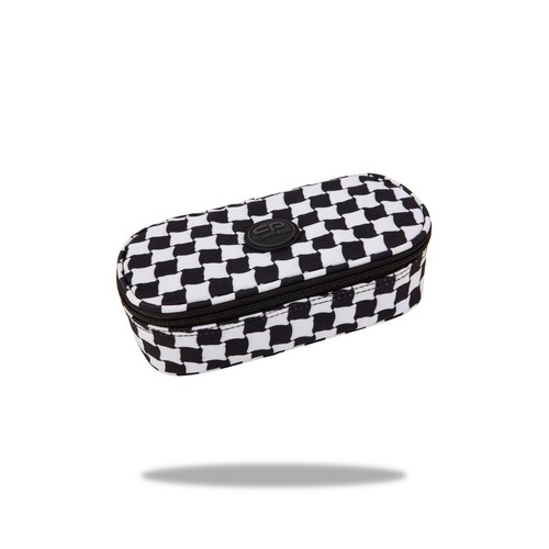 Owalny piórnik w czarno-białą szachownicę z czarnym zamkiem błyskawicznym i logo CoolPack.