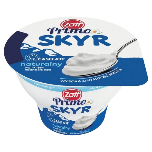 Zott Primo SKYR naturalny, jogurt islandzki z L.CASEI 431. Opakowanie z grafiką gór i łyżki, wysoka zawartość białka.
