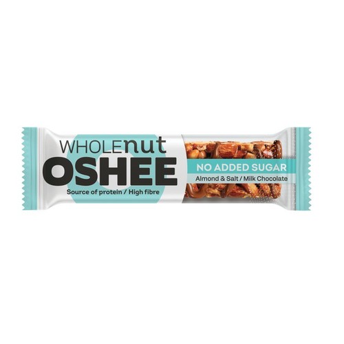 Baton OSHEE WHOLEnut w białym opakowaniu z turkusowymi akcentami. Na opakowaniu widoczny przekrój batona z migdałami i kawałkami czekolady. Produkt jest bez dodatku cukru.