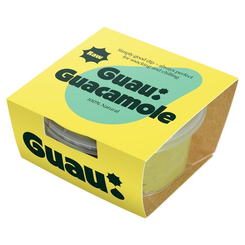Dip Guacamole marki Guau! w żółtym opakowaniu z okienkiem, przez które widać pojemnik. Opakowanie zawiera informacje: "Raw", "100% Natural" i "Po prostu dobry dip - zawsze idealny do przekąsek i relaksu".