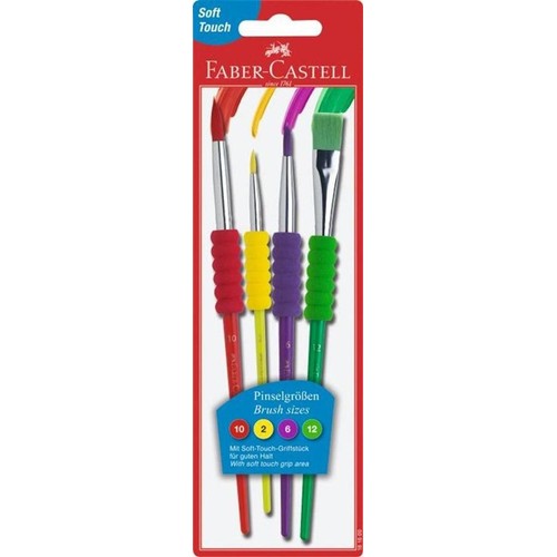 Zestaw czterech pędzli Faber-Castell Soft Touch w blistrze. Pędzle mają rozmiary 10, 2, 6, 12 i są wyposażone w miękkie, profilowane uchwyty w kolorach czerwonym, żółtym, fioletowym i zielonym, zapewniające dobry chwyt.