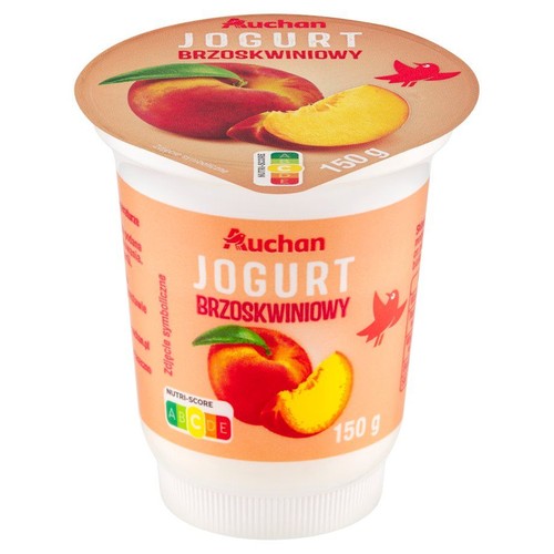 Jogurt brzoskwiniowy Auchan w białym kubku z pomarańczową etykietą, 150 g.
