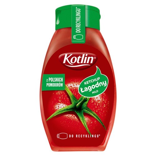 Czerwona butelka ketchupu Kotlin Łagodny z zieloną nakrętką. Etykieta przedstawia pomidora i informację "do recyklingu".