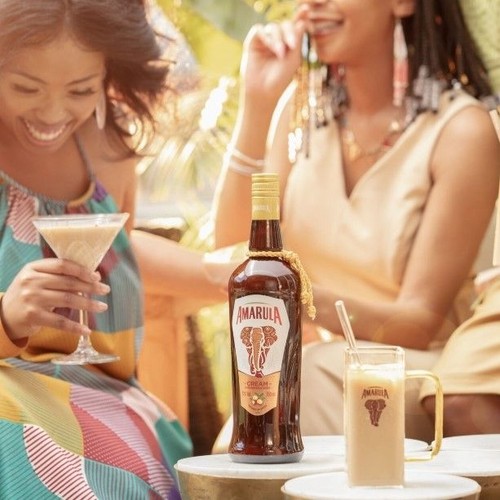Likier kremowy na bazie owoców Marula alk.17% obj. Amarula 700 ml