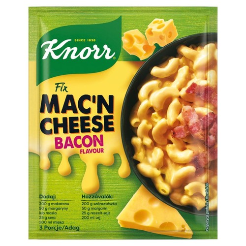 Zielono-żółta saszetka Knorr Fix Mac'n Cheese Bacon Flavour. Na opakowaniu widnieje ilustracja gotowego dania: makaron z kremowym sosem serowym i kawałkami bekonu w czarnej misce. Obok leżą kawałki sera. Produkt na 3 porcje.