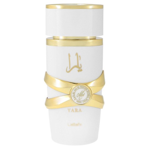 Biały, cylindryczny flakon wody perfumowanej Lattafa Yara o pojemności 100 ml. Posiada złotą nakrętkę i szeroką, złotą opaskę krzyżującą się na środku, z okrągłym medalionem z napisem "Yara" i "Lattafa".