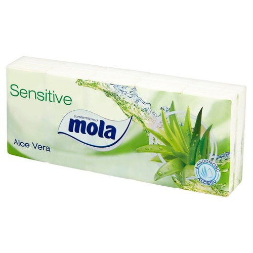 Opakowanie chusteczek Mola Sensitive Aloe Vera. Zielone tło z grafiką aloesu i rozpryskami wody.