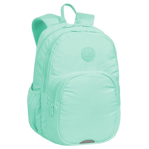 Nowoczesny plecak w kolorze jasnozielonym, idealny do szkoły lub na wycieczki. Ma zaokrąglony kształt, widoczne logo CoolPack na okrągłej naszywce, solidne zamki błyskawiczne i wygodne, regulowane paski naramienne. Na dole znajduje się mały odblask.