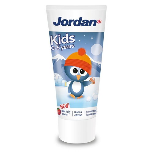 Pasta do zębów Jordan Kids 0-5 lat. Tubka z grafiką pingwina w pomarańczowej czapce, igloo i górami. Nowość, delikatna i skuteczna.