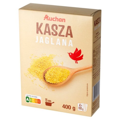 Opakowanie kaszy jaglanej Auchan, 400g. Na beżowym tle widoczna kasza na drewnianej łyżce i czerwony ptak.