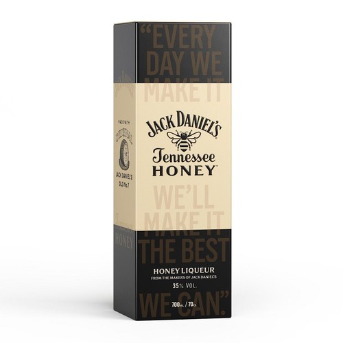 Czarno-beżowe opakowanie likieru miodowego Jack Daniel's Tennessee Honey. Na froncie widnieje logo Jack Daniel's z pszczołą oraz informacja o pojemności 700 ml i 35% obj. alkoholu. Produkt to likier miodowy, stworzony z Jack Daniel's Old No. 7.