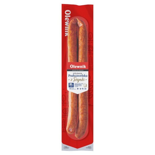 Kiełbasa Podwawelska Olewnik z 80% szynki w czerwonym, próżniowym opakowaniu. Widoczne dwie sztuki.