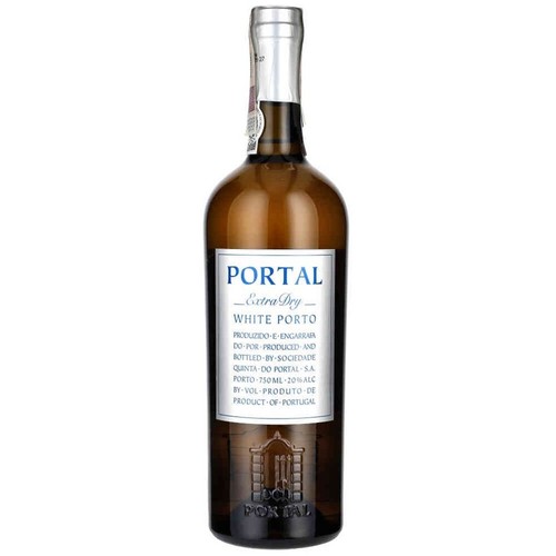 Białe Porto Portal Extra Dry, 750 ml, 20% alkoholu. Wytrawne wino z Portugalii. Butelka z ciemnego szkła z białą etykietą, na której widnieje nazwa produktu i szczegóły. Na dole butelki wytłoczony symbol.