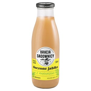Sok jabłkowo-ananasowy, tłoczony z całych owoców. Wzbogacony w witaminę C. Pasteryzowany. Nie z koncentratu.  Bracia Sadownicy 750 ml