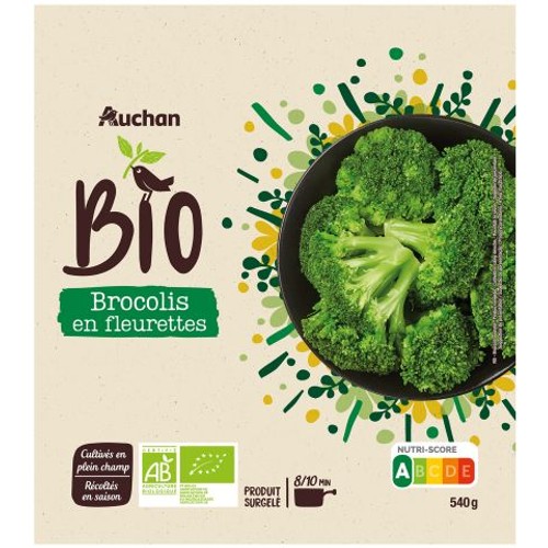 Auchan Ekologiczne różyczki brokułów, produkt mrożony, 540g. Opakowanie z grafiką brokułów w misce.