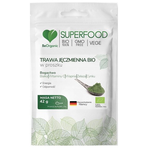 Biała saszetka BeOrganic Superfood: trawa jęczmienna BIO w proszku, 42g. Produkt wegański, bez GMO, z Niemiec. Ilustracja łyżeczki z proszkiem.