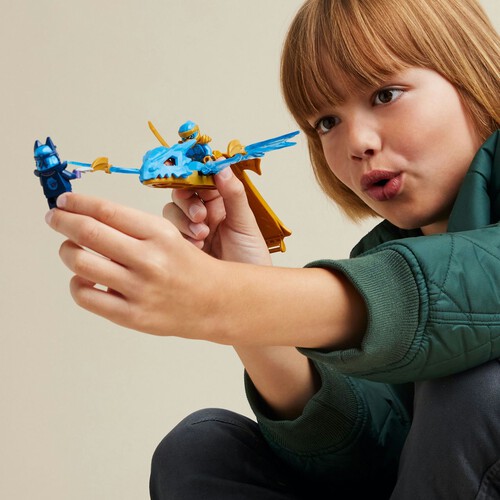 NINJAGO® Atak powstającego smoka Nyi 71802 LEGO zestaw