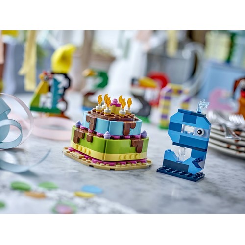 Tort na przyjęcie urodzinowe 40815  LEGO 1 sztuka