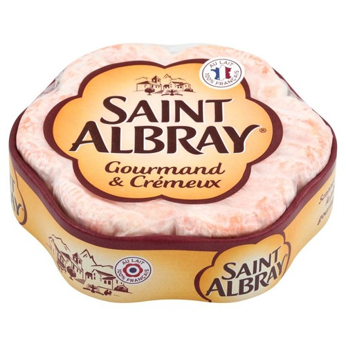 Okrągły ser Saint Albray w kartonowym opakowaniu. Ma czerwonawą skórkę i jest opisany jako "Gourmet i Kremowy".