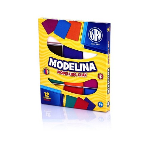 Żółte pudełko modeliny Astra z napisem "MODELINA MODELLING CLAY" i logo firmy. Widoczne są próbki 12 różnych kolorów gliny, a produkt jest przeznaczony dla osób od 8 lat.