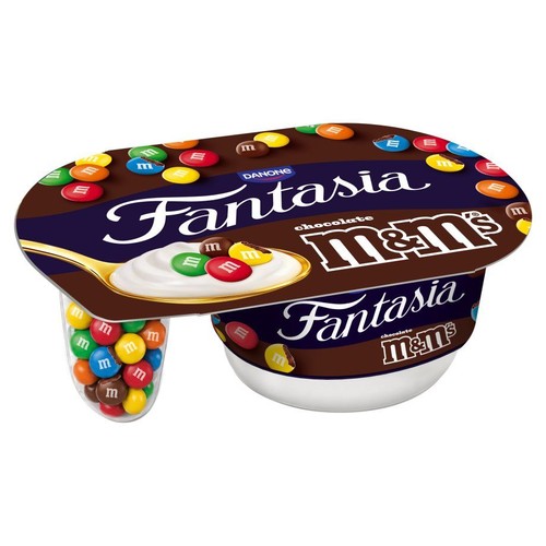 Danone Fantasia czekoladowe m&m's. Dwukomorowy kubek z jogurtem i kolorowymi drażetkami m&m's.