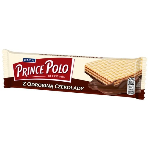 Produkt Prince Polo Olza, wafel w opakowaniu z dominującymi kolorami białym i brązowym. Na etykiecie widnieje nazwa marki i hasło "Z odrobiną czekolady". Obok logo znajduje się grafika przedstawiająca warstwowy wafel z kremem i płynną czekoladą.