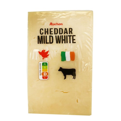 Ser Cheddar Mild White   Auchan na wagę ok. 130 g