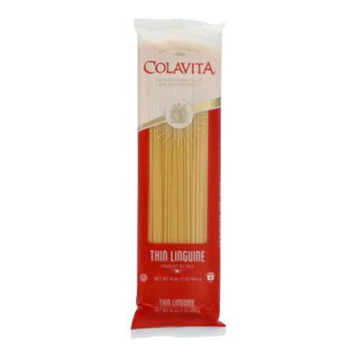 Opakowanie makaronu Colavita Thin Linguine. Przezroczysta część opakowania pozwala zobaczyć jasny, długi makaron. Czerwono-biała etykieta zawiera nazwę produktu i wagę netto 454 g.