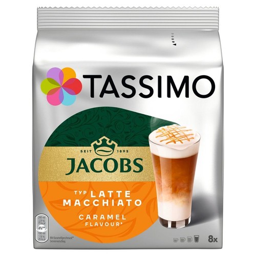 Produkt Tassimo Jacobs Latte Macchiato karmelowe w srebrnym opakowaniu. Na froncie grafika szklanki z warstwowym napojem kawowym, zwieńczonym pianką i karmelową kratką. Opakowanie zawiera 8 sztuk.