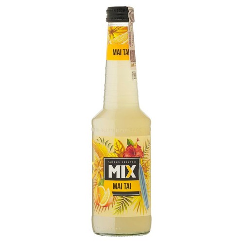 Butelka gotowego koktajlu MIX MAI TAI. Na etykiecie widnieje napis "Słynny Koktajl MIX MAI TAI" oraz grafiki egzotycznych liści, pomarańczy i kwiatów. Butelka ma czarną, karbowaną zakrętkę.