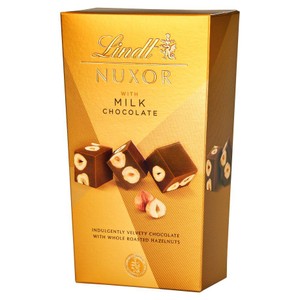 Praliny Nuxor w mlecznej czekoladzie z orzechami Lindt 150 g