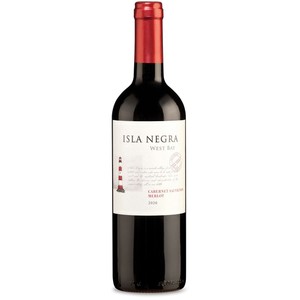 Wino czerwone wytrawne Isla Negra 750 ml
