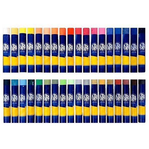 Zestaw 36 pasteli olejnych Astra w różnych kolorach, ułożonych w dwóch rzędach. Każdy pastel ma niebiesko-żółtą etykietę.