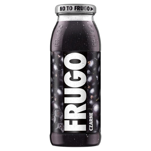 Butelka napoju Frugo Czarne. Na czarnej etykiecie widoczne czarne porzeczki. Srebrna zakrętka z napisem "NO TO FRUGO".