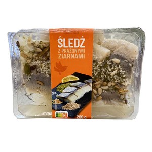 Śledź z prażonymi ziarnami Auchan 200 g