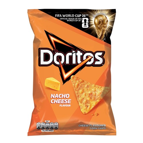Paczka Doritos Nacho Cheese o smaku serowym. Na opakowaniu chips, ser i logo Mistrzostw Świata FIFA 2026.