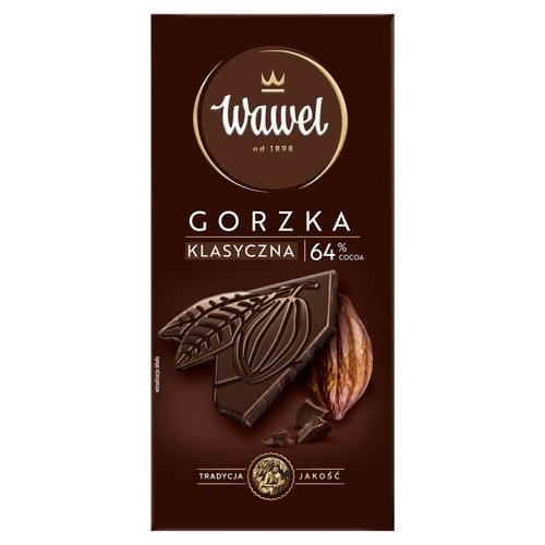 Czekolada Wawel Gorzka Klasyczna 64% kakao w brązowym opakowaniu. Na froncie grafika kawałków czekolady, liści i ziaren kakao. Etykieta zawiera logo Wawel od 1898 oraz hasła "Tradycja" i "Jakość".