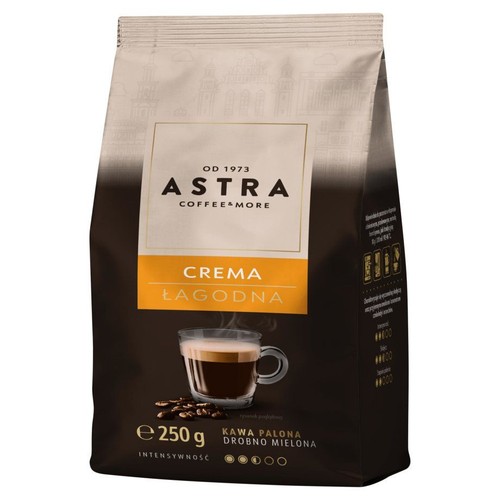 Kawa mielona Astra Crema Łagodna, 250 g. Brązowo-beżowe opakowanie z grafiką filiżanki kawy i ziaren. Średnia intensywność.