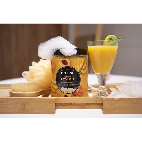 Pieniąca sól do kąpieli Nectarine & Jasmine  ON LINE 1.2 kg