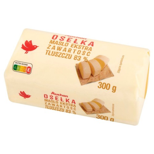 Auchan Osełka Masło Ekstra, 83% tłuszczu, 300 g. Opakowanie w kremowym kolorze.