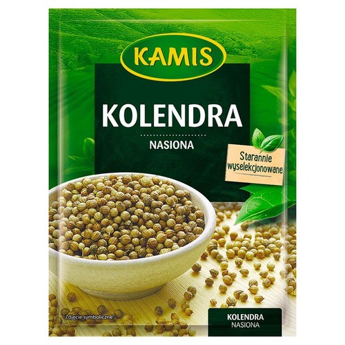 Zielona torebka Kamis Kolendra Nasiona. Na froncie miseczka z nasionami kolendry i rozsypane nasiona. Zdjęcie symboliczne.