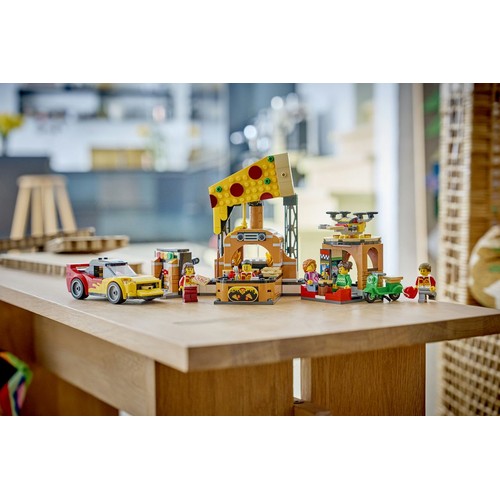 City Dostawa pizzy z pojazdami 60496 LEGO 1 sztuka