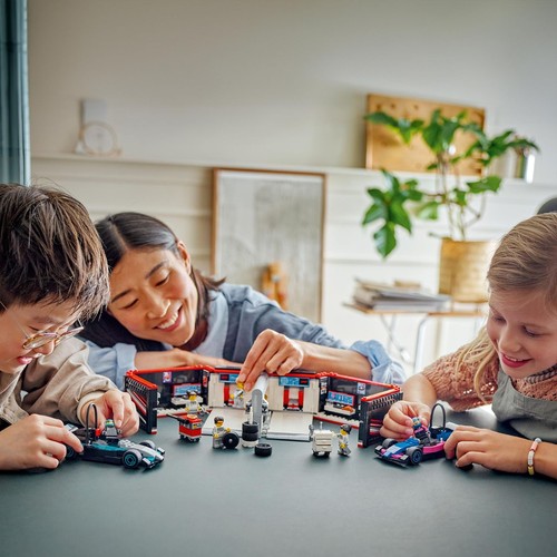 City F1® Garaż i bolidy Mercedes-AMG i Alpine 60444 LEGO 1 sztuka