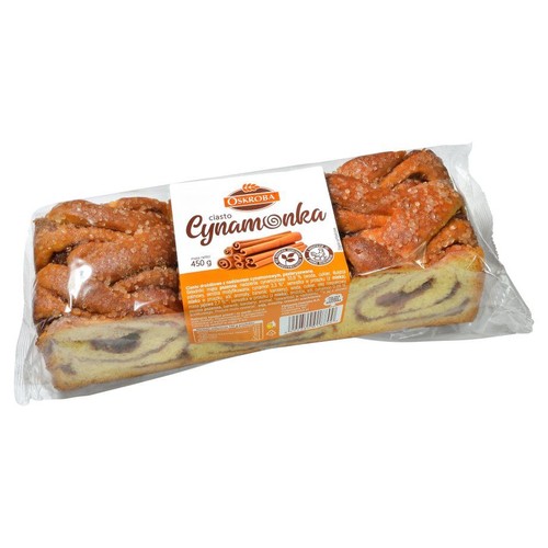 Ciasto Oskroba Cynamonka, 450 g, w przezroczystym opakowaniu. Pleciony wypiek z cynamonowym nadzieniem i cukrową posypką.
