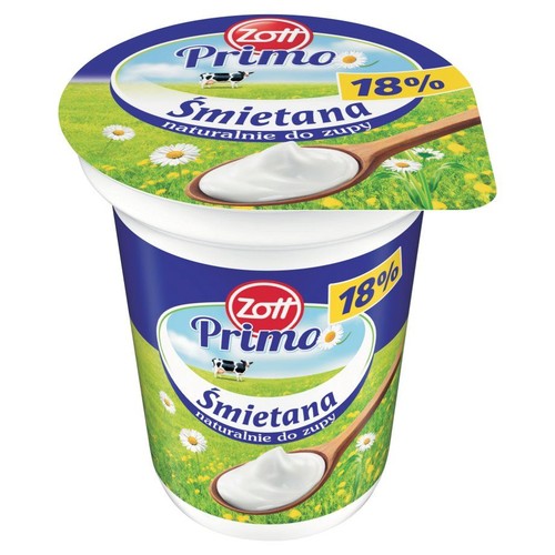 Opakowanie śmietany Zott Primo 18% do zupy. Na etykiecie grafika łąki, krowy i łyżki z białą śmietaną.