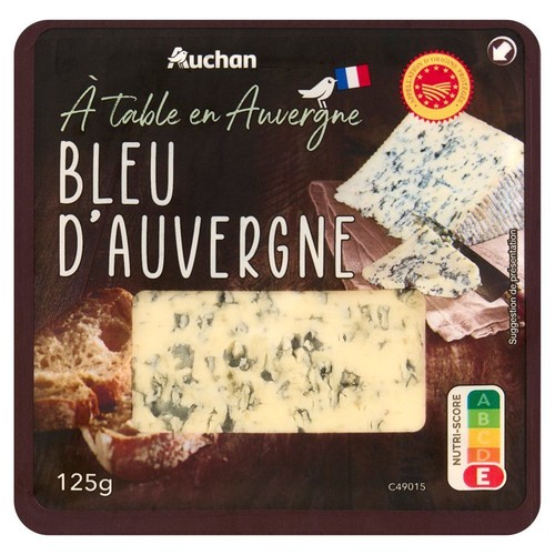Ser pleśniowy Bleu d'Auvergne marki Auchan, 125g. Na opakowaniu grafika sera z niebieską pleśnią i pieczywa.