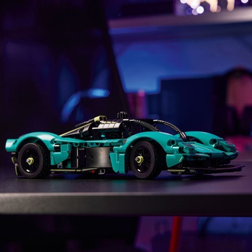 Technic Aston Martin Valkyrie 42208 LEGO 1 sztuka