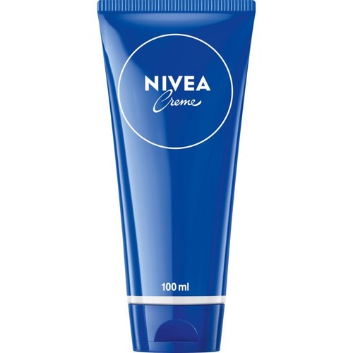 Produkt NIVEA Creme w charakterystycznej niebieskiej tubie z białym logo NIVEA Creme umieszczonym w okręgu. Na dolnej części opakowania znajduje się wyraźny napis "100 ml". Tuba jest zamknięta niebieską zakrętką.