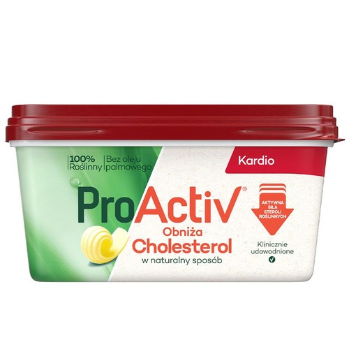 Białe opakowanie margaryny ProActiv z czerwoną pokrywką. Na etykiecie widnieje napis "100% Roślinny", "Bez oleju palmowego" oraz "Obniża Cholesterol w naturalny sposób". Widoczna grafika żółtej spirali.